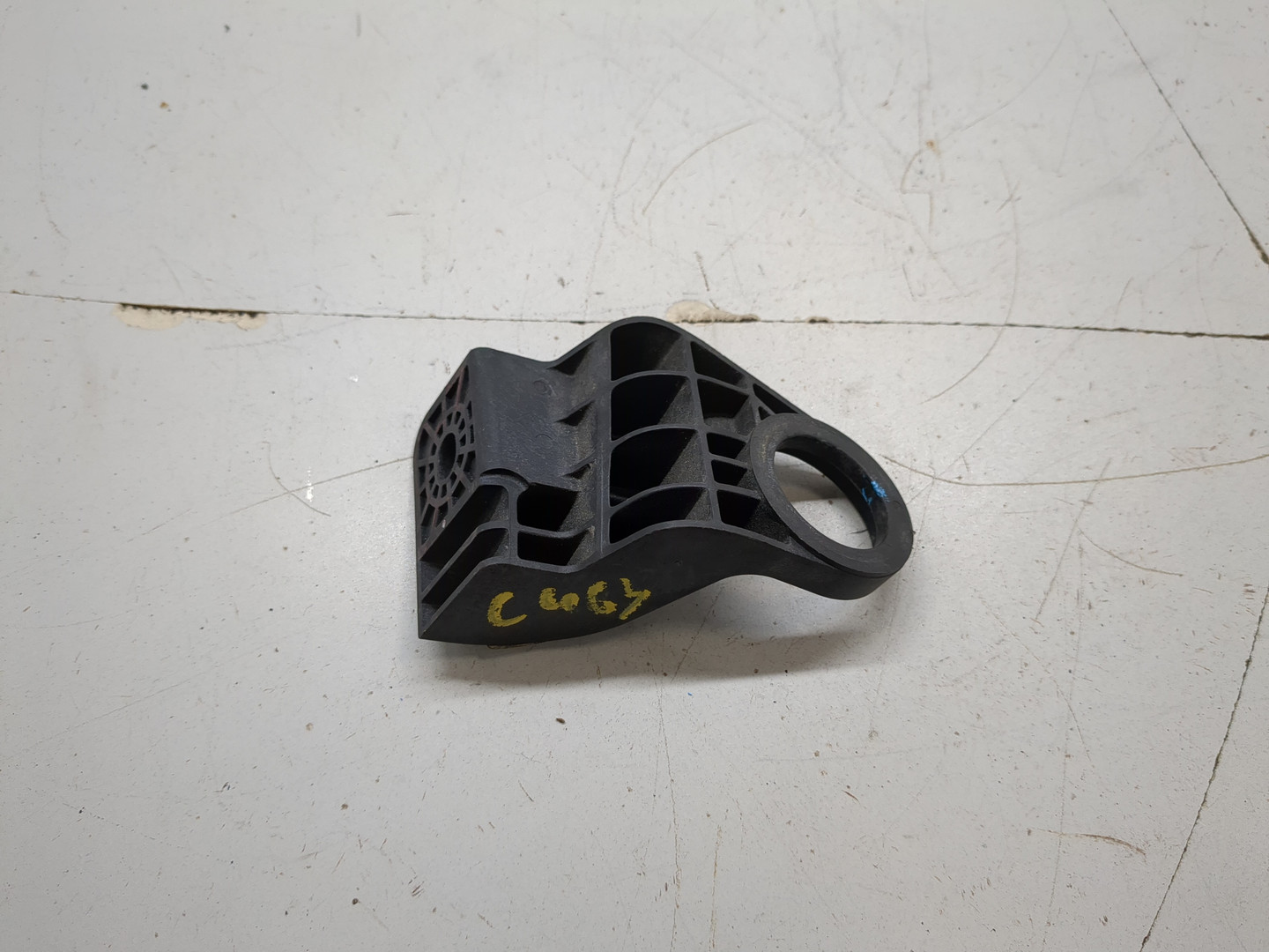 Кронштейн радиатора