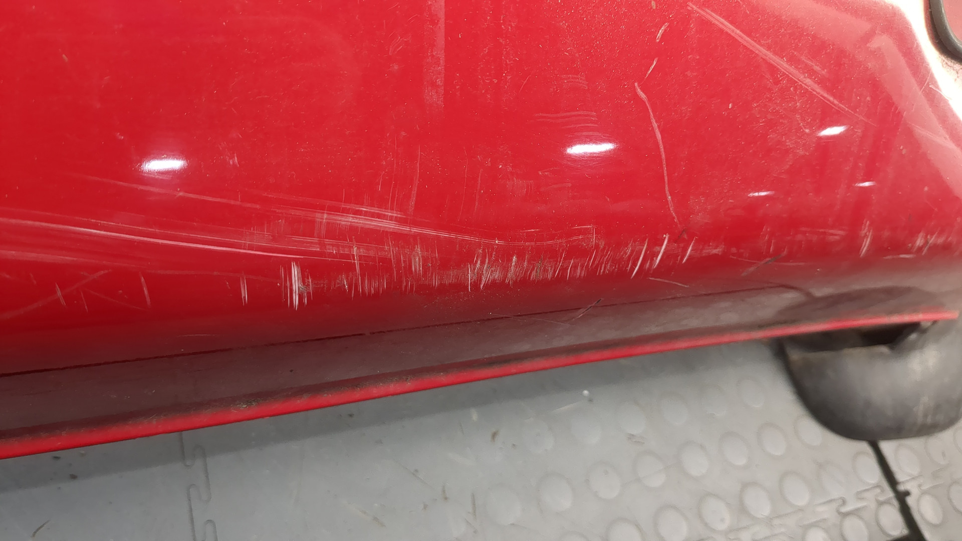 Бампер задний