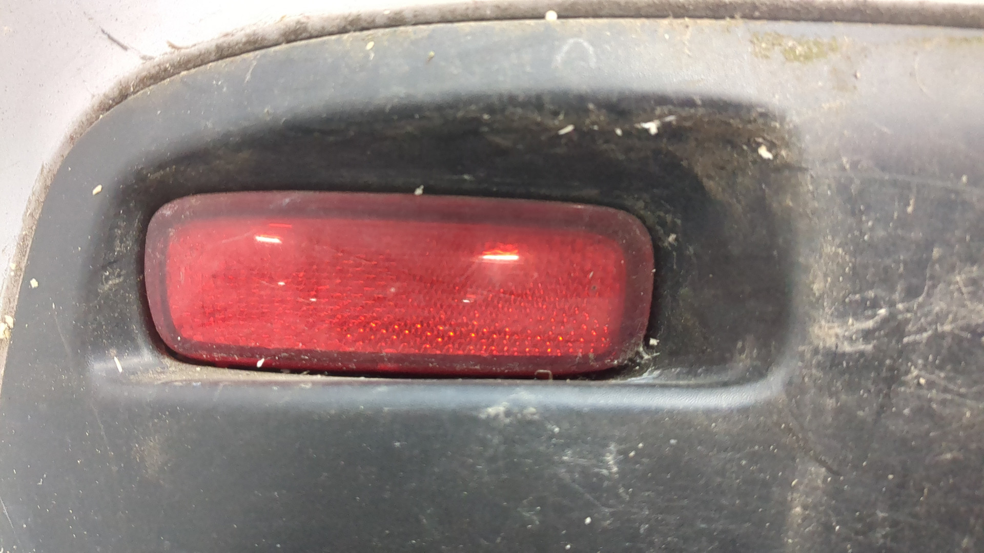 Бампер задний