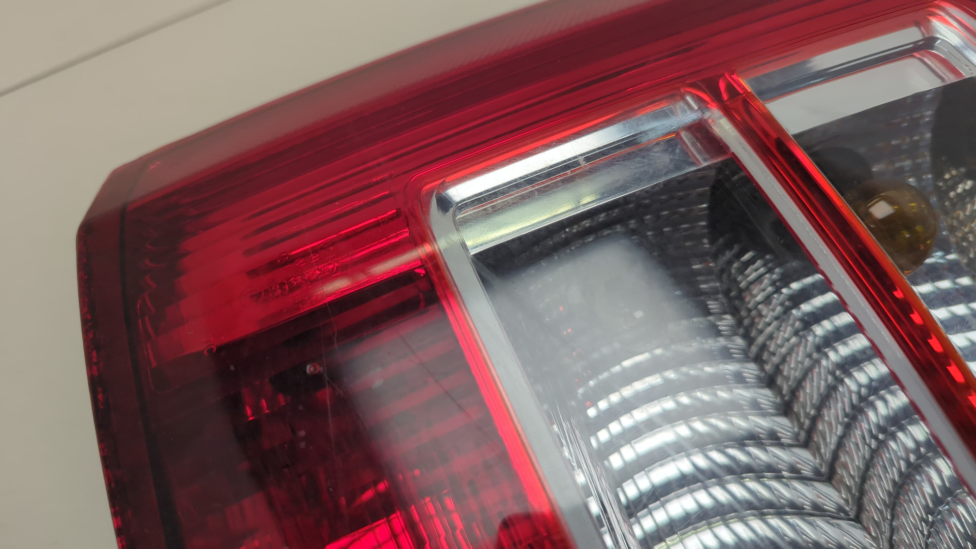 Фонарь задний левый