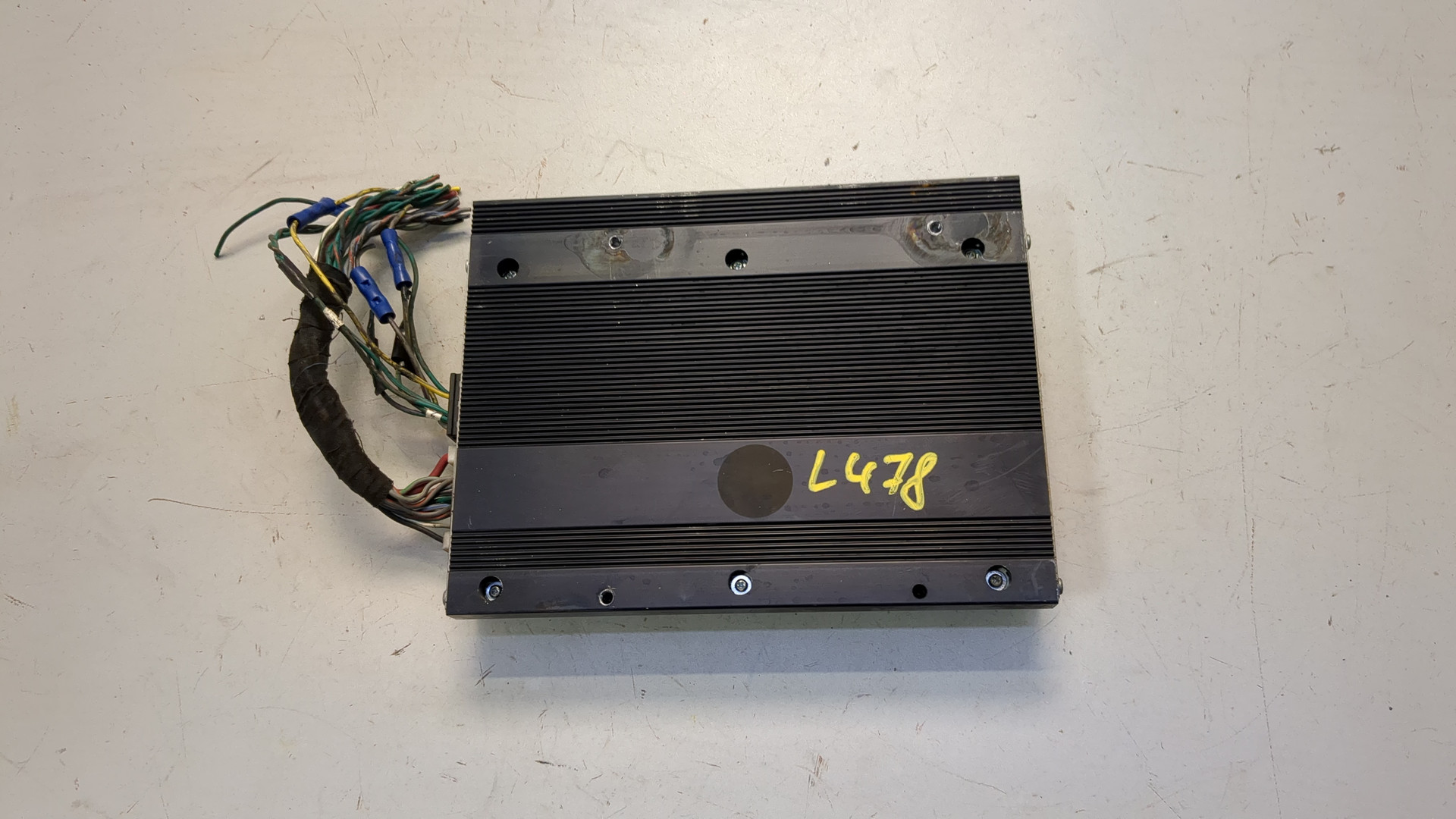 Усилитель акустической системы