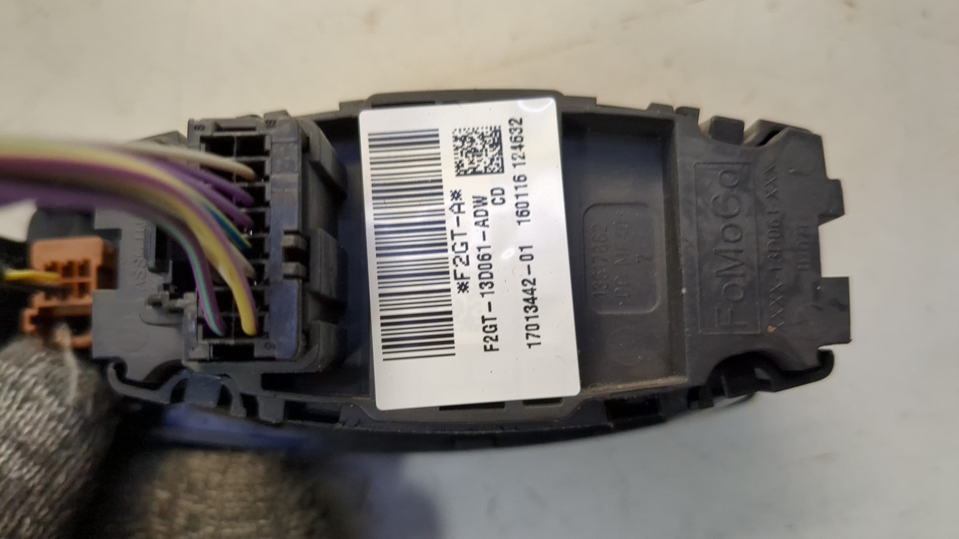 Переключатель света фар