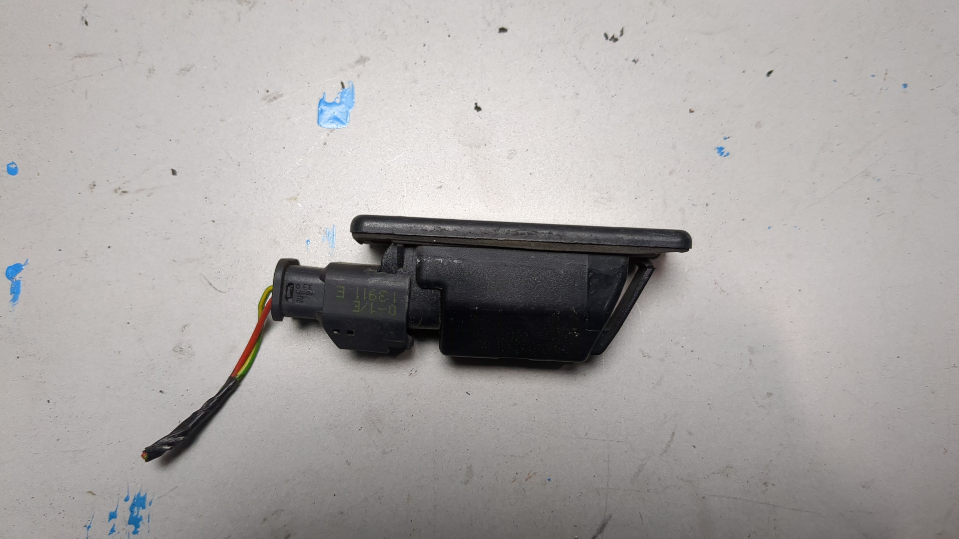 Фонарь подсветки номера