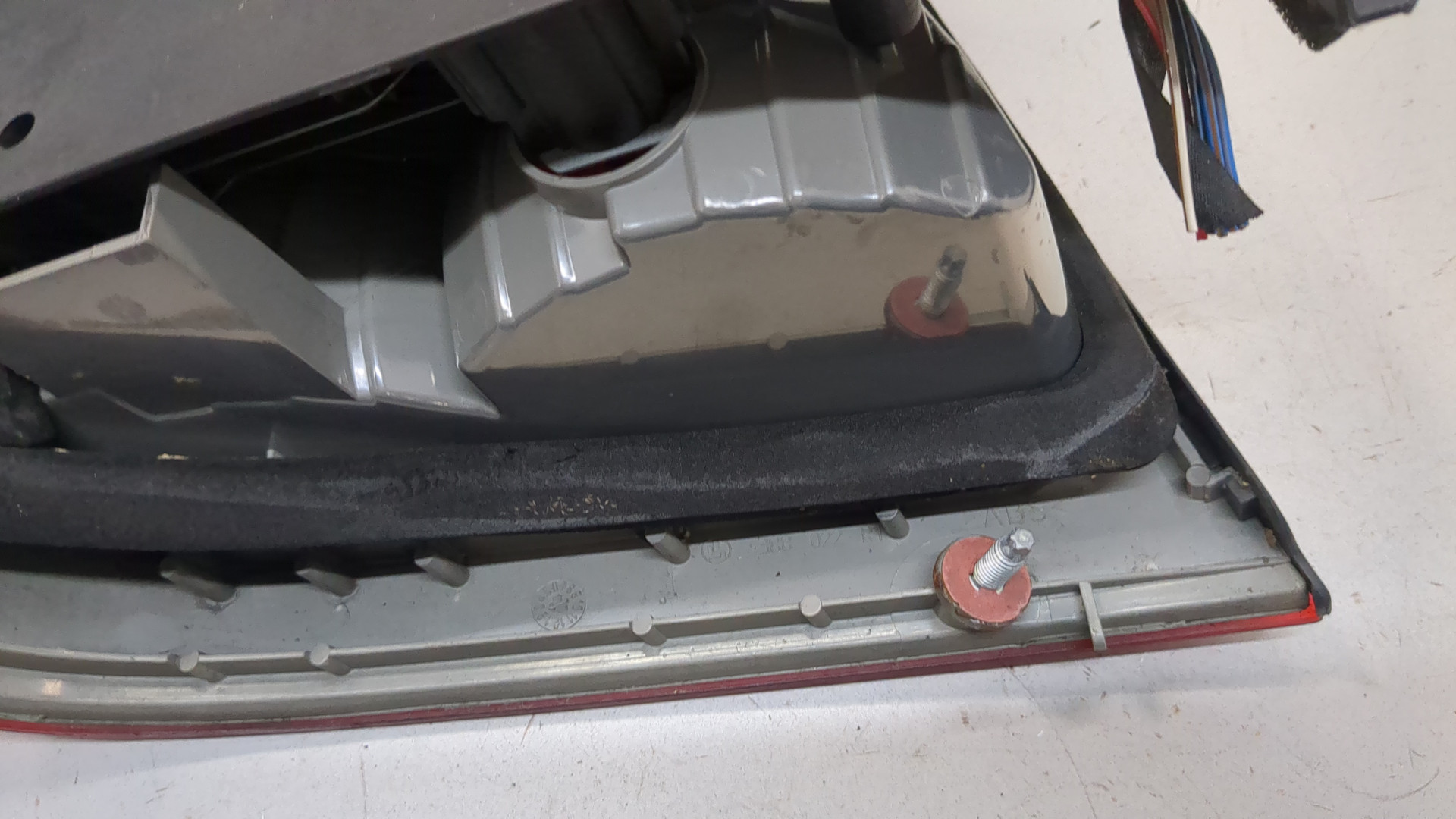 Фонарь задний правый