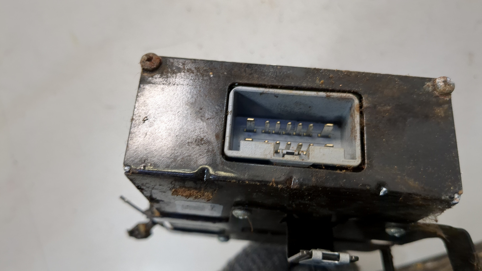 Преобразователь напряжения (адаптер)