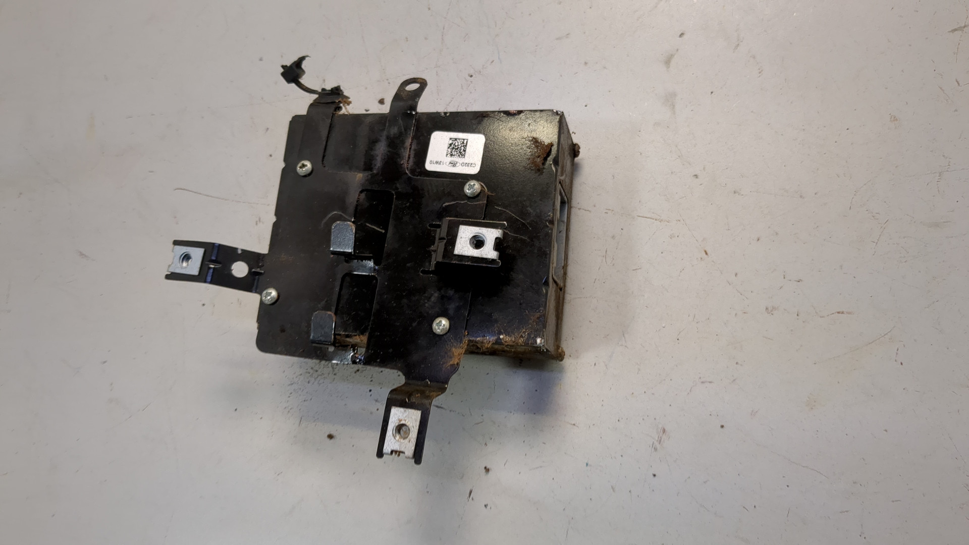 Преобразователь напряжения (адаптер)