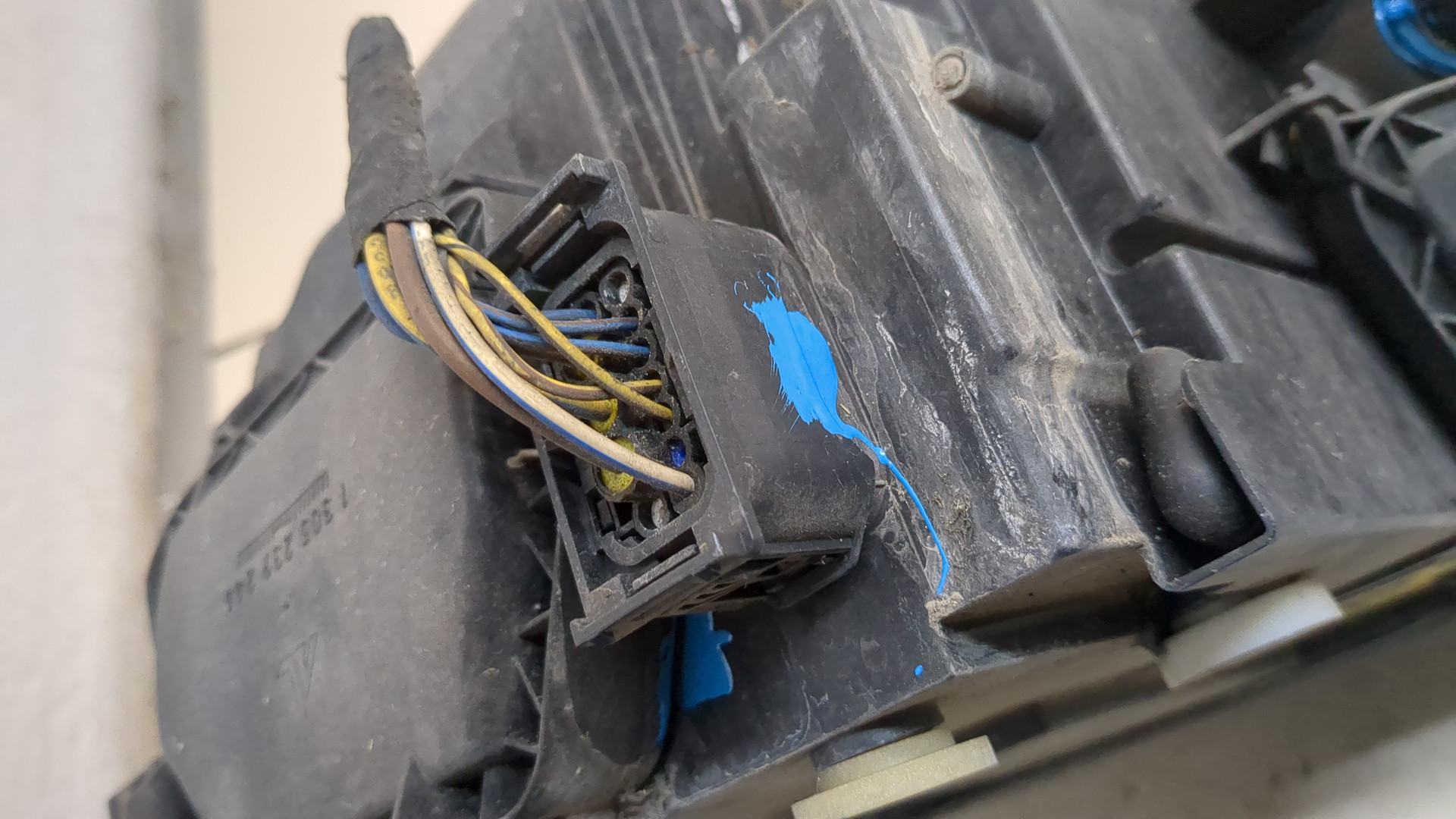 Фара правая