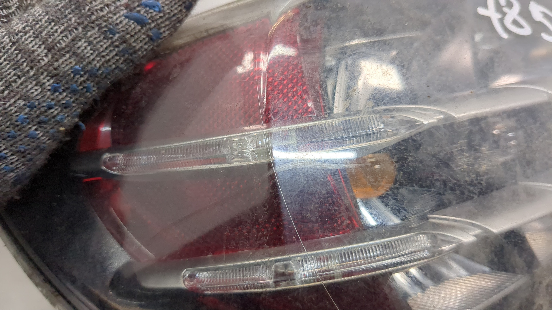 Фонарь задний левый