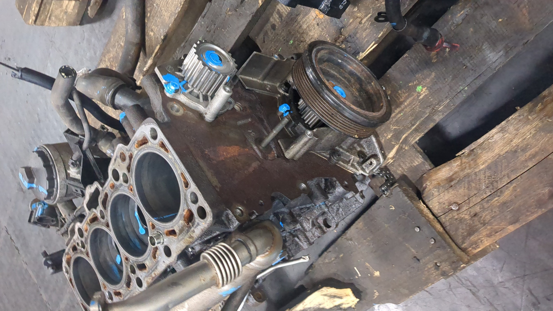 Блок двигателя