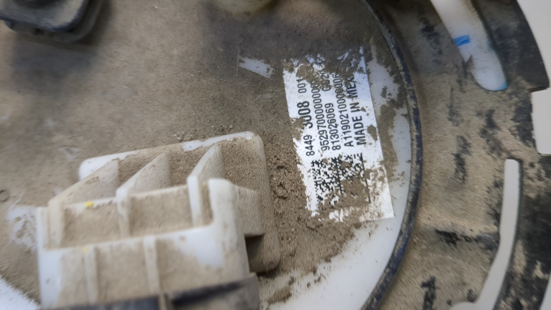 Насос топливный электрический