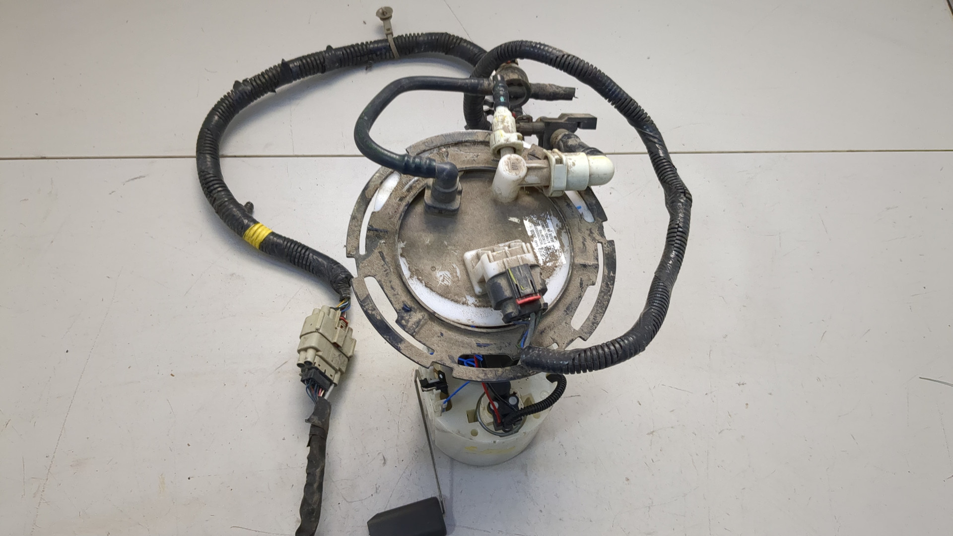 Насос топливный электрический