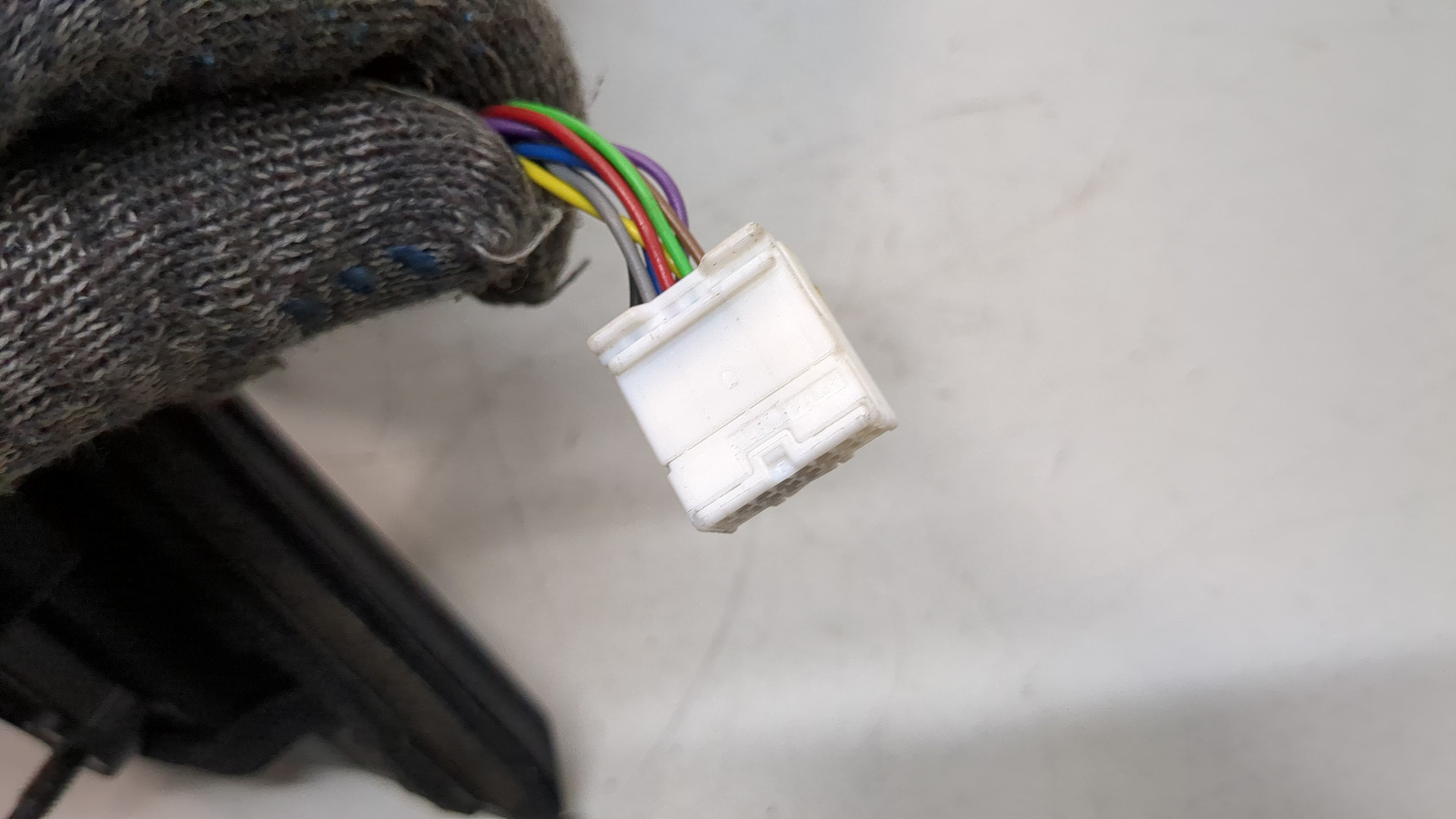 Зеркало правое электрическое