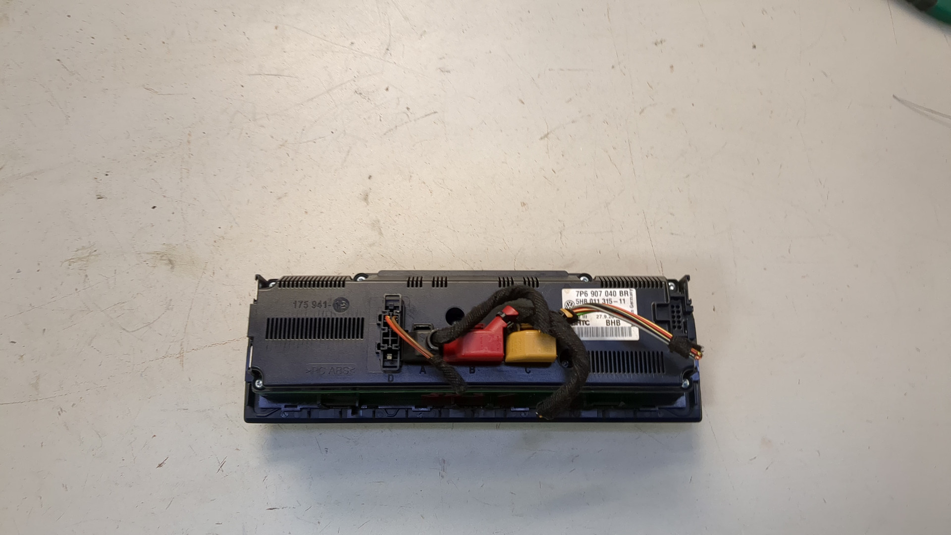 Переключатель отопителя