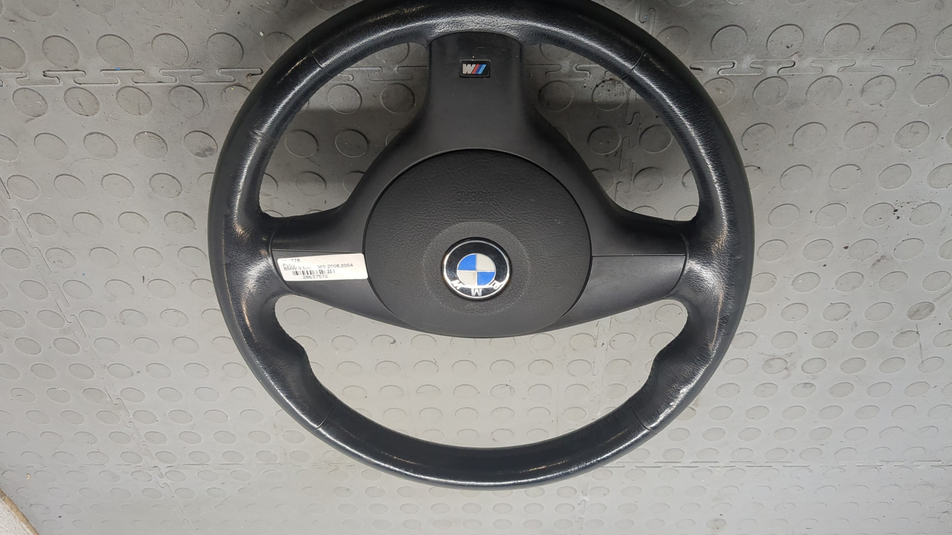 Рулевое колесо (руль)