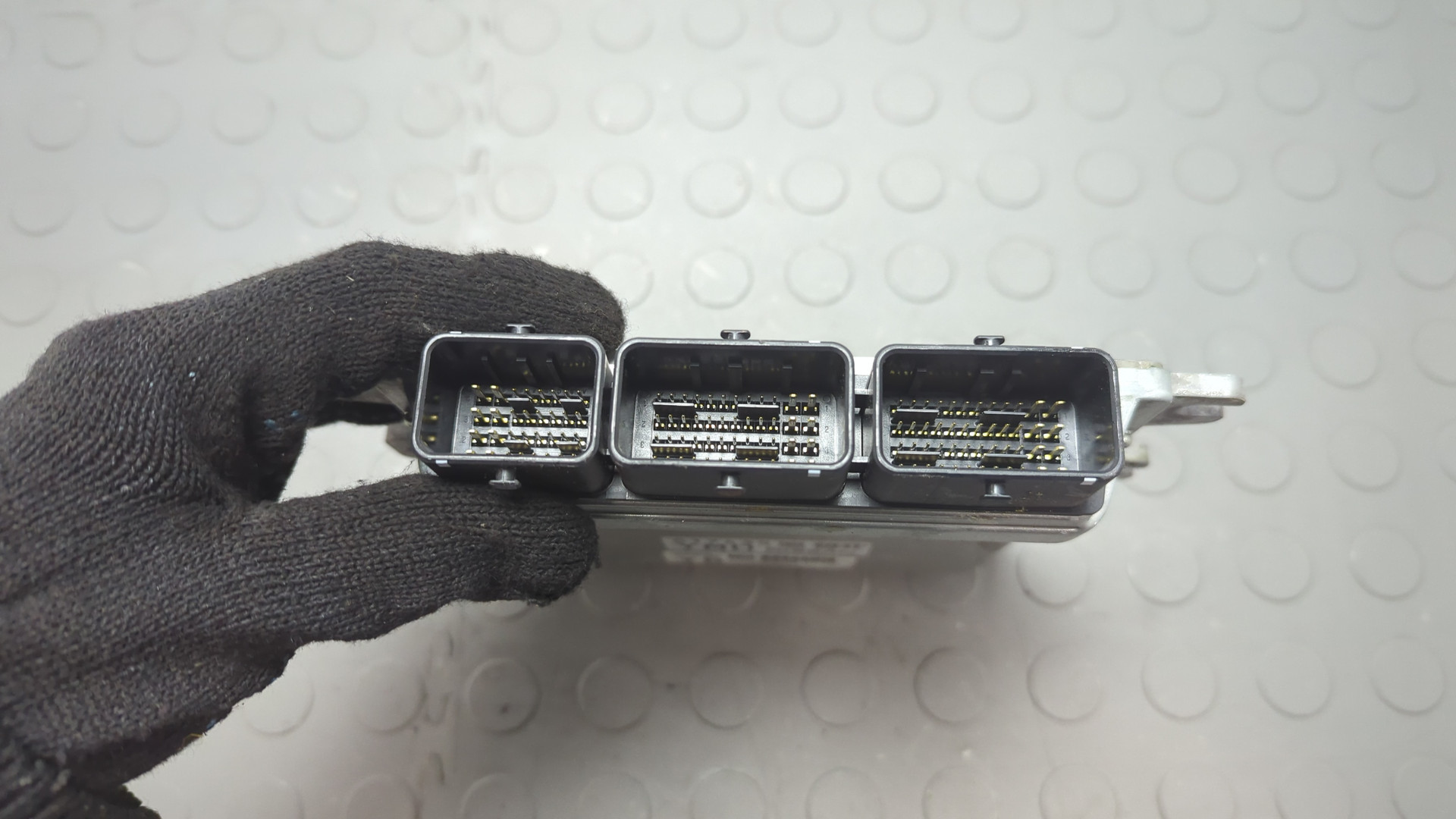 Блок управления двигателем