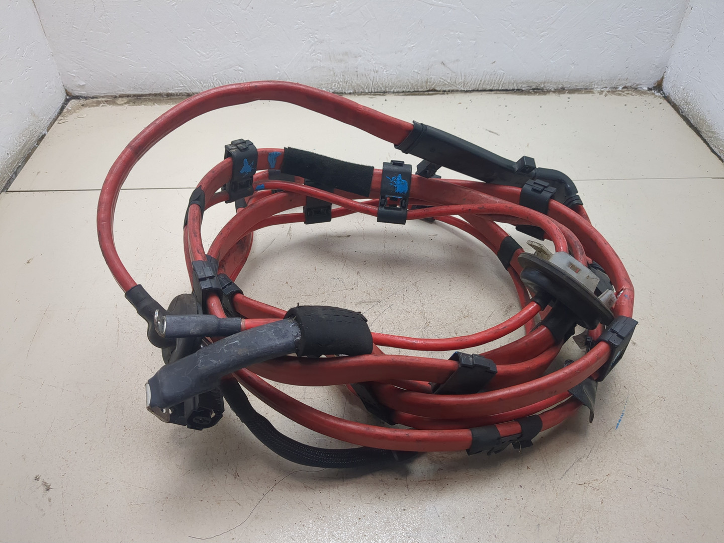 Провод высокого напряжения