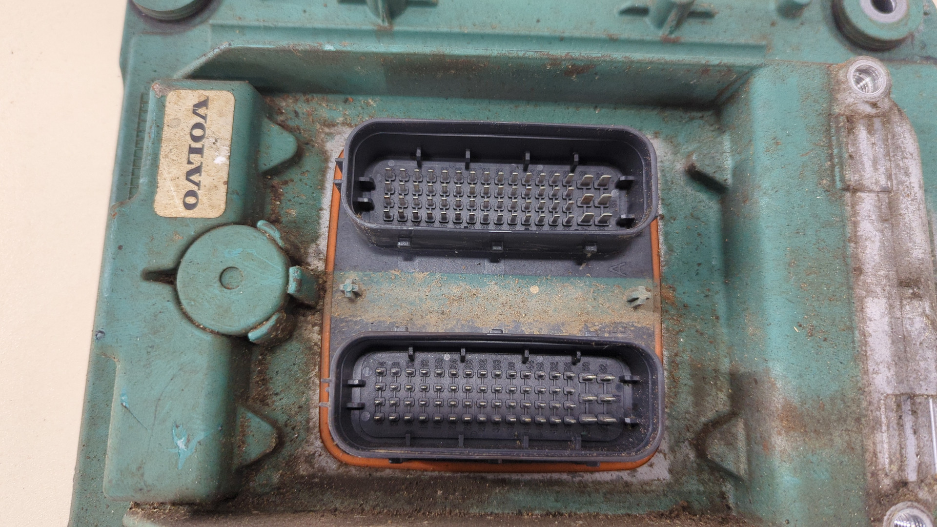 Блок управления двигателем