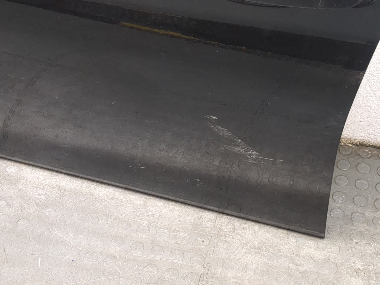 Дверь передняя левая