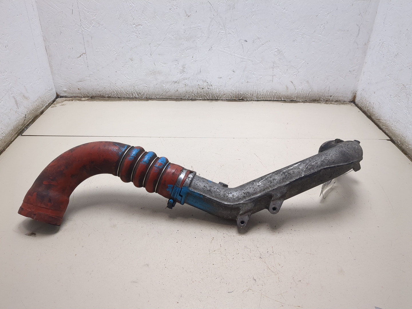 Патрубок интеркулера