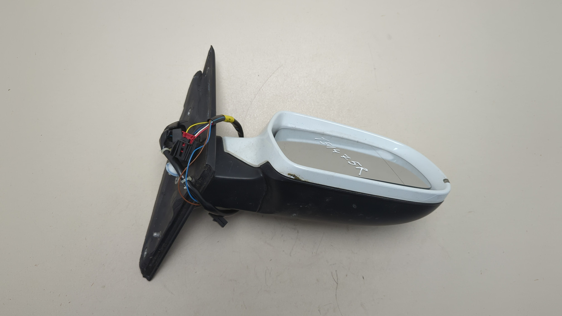 Зеркало правое электрическое