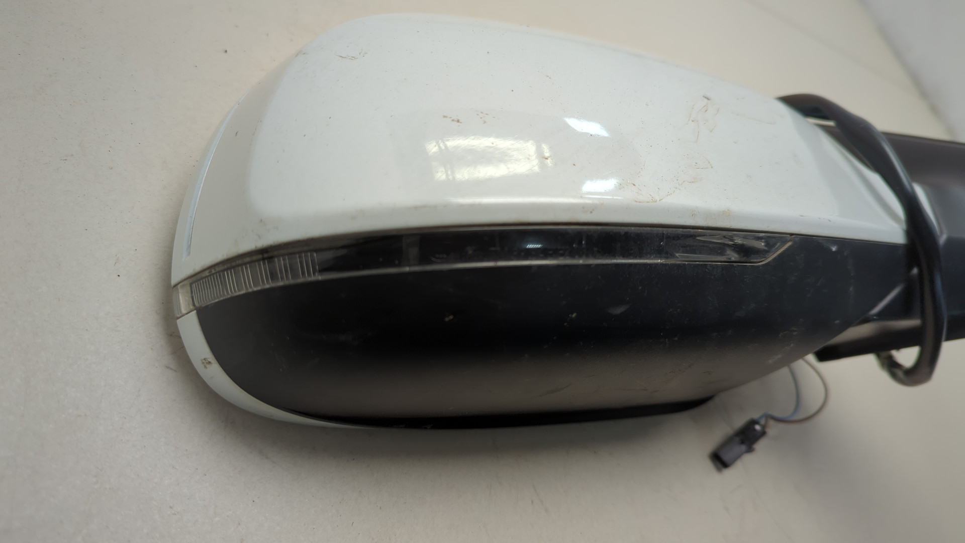 Зеркало правое электрическое