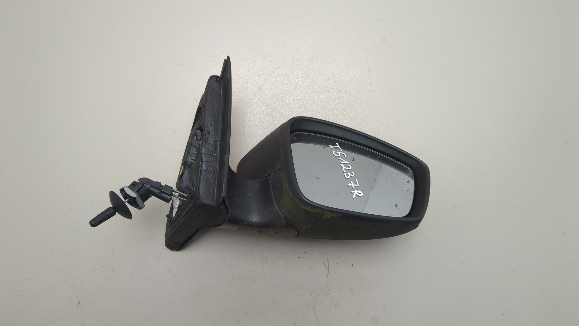 Зеркало правое электрическое