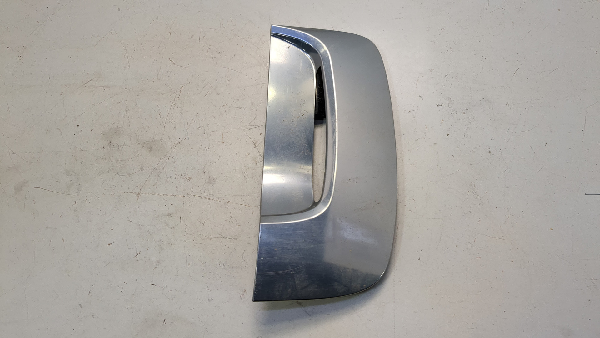 Накладка (кузов наружные)