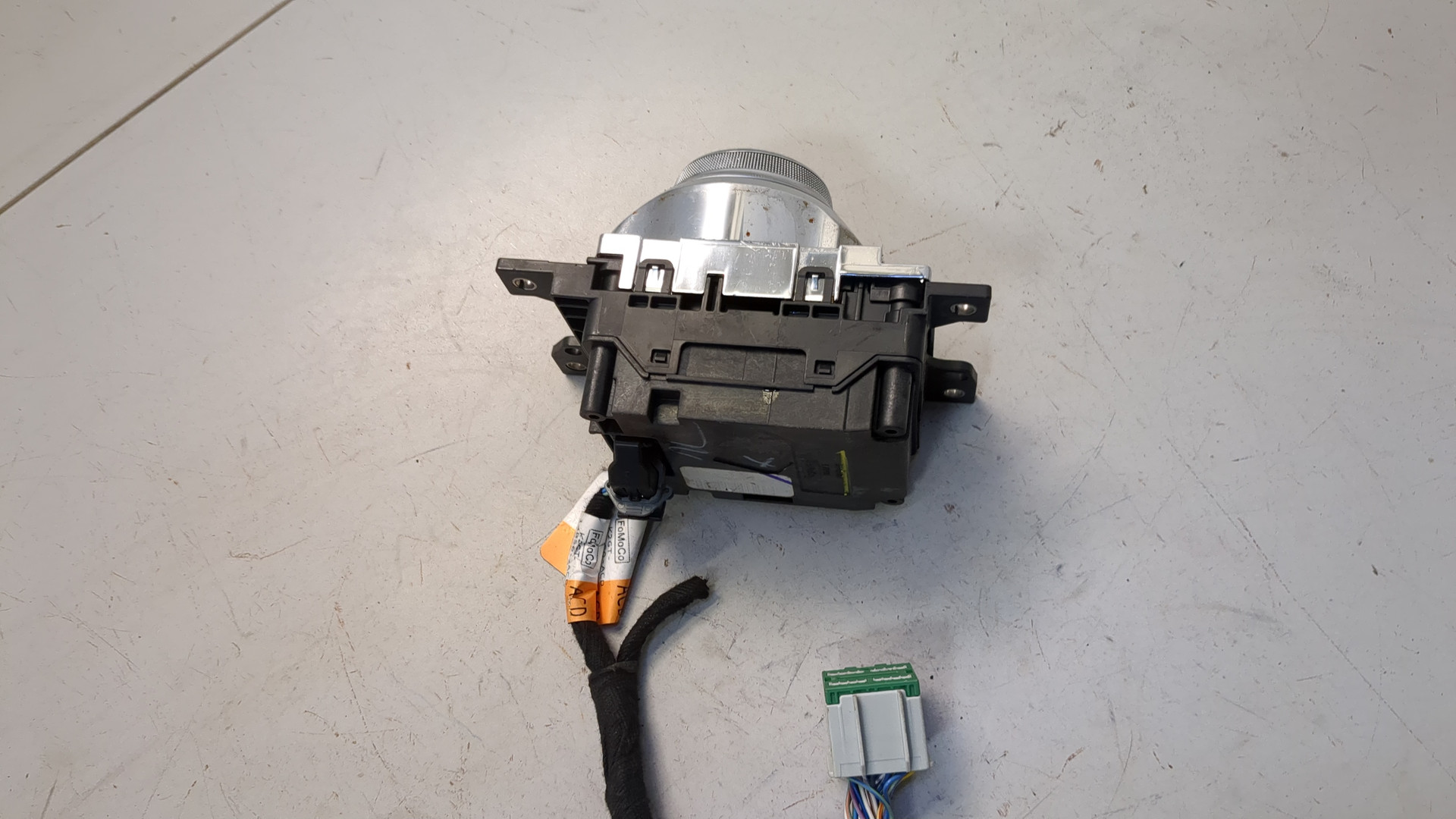 Кулиса МКПП / АКПП