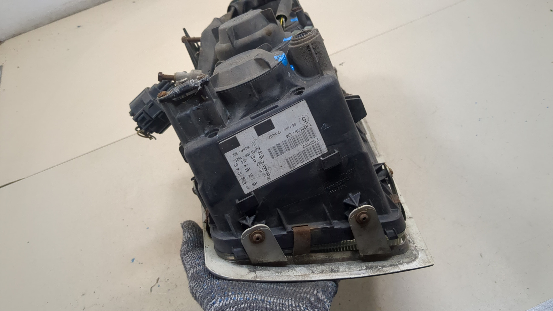 Фара правая