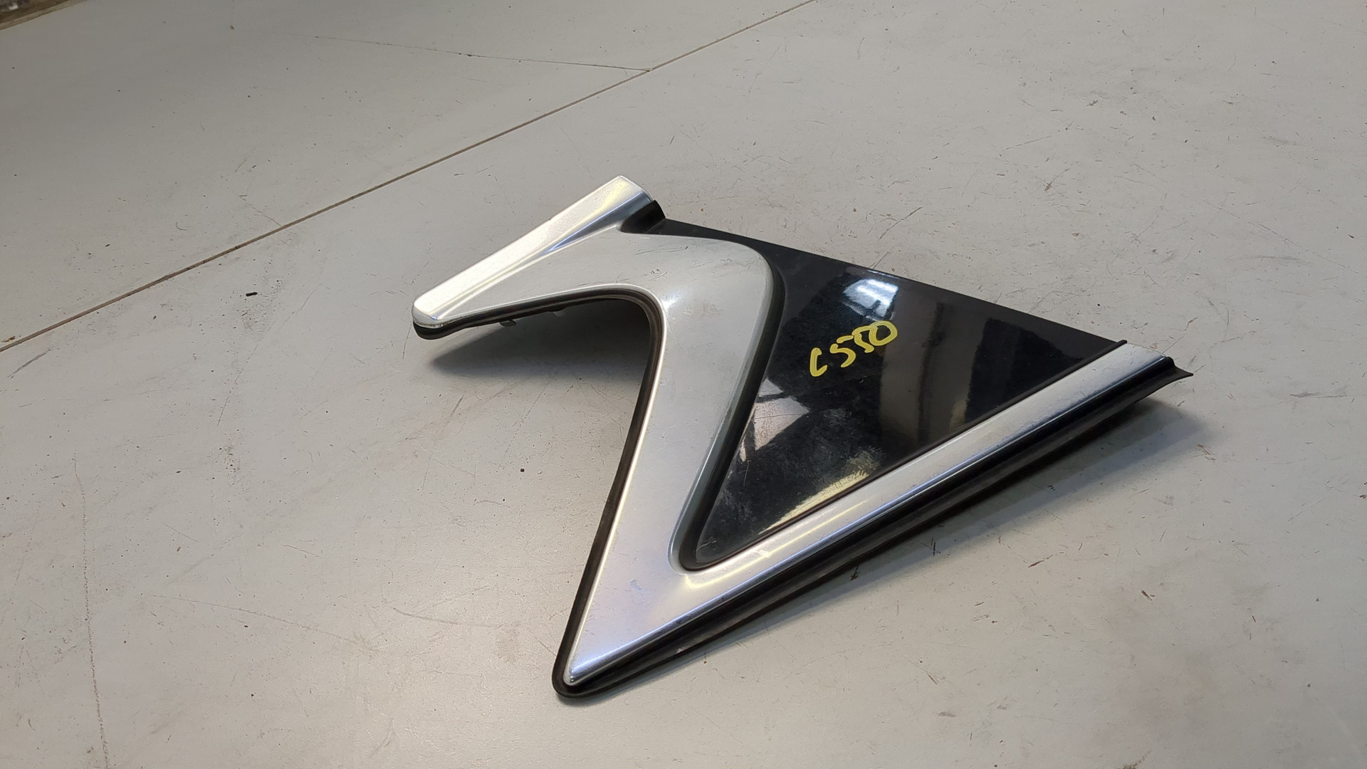 Накладка (кузов наружные)