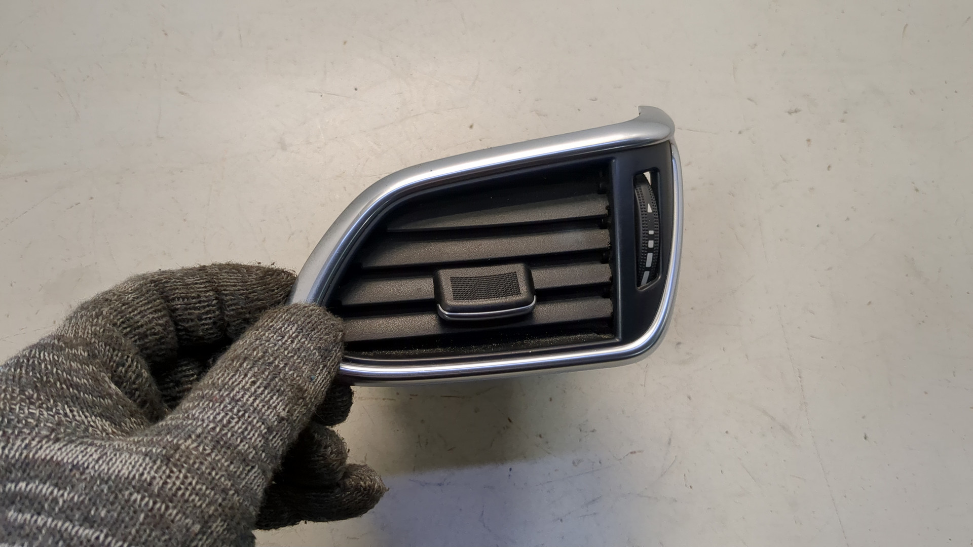 Дефлектор воздушный