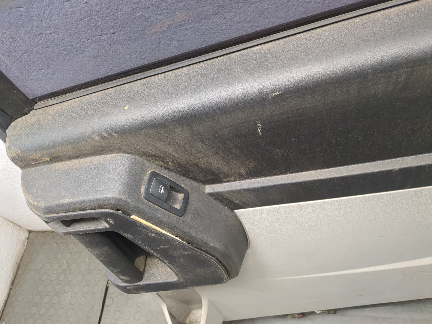 Дверь сдвижная