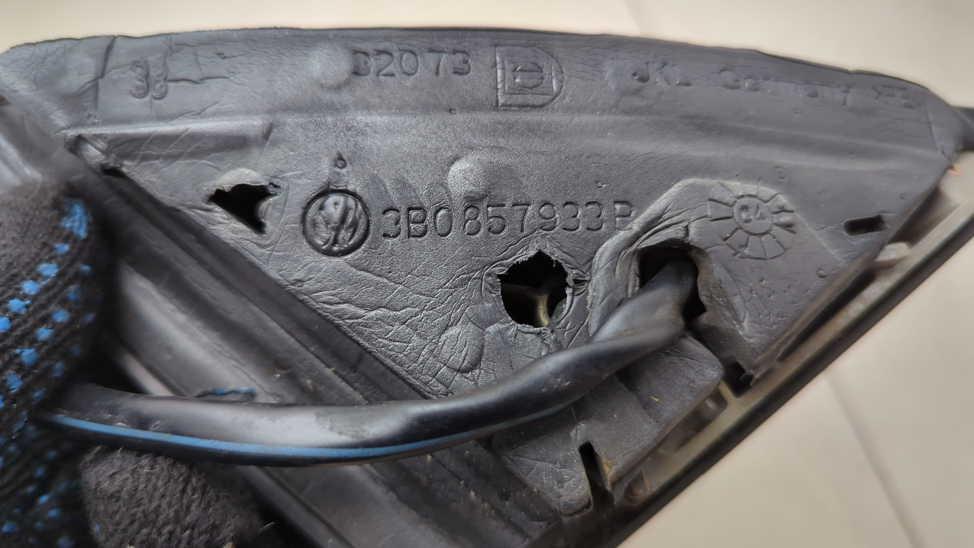 Зеркало левое электрическое