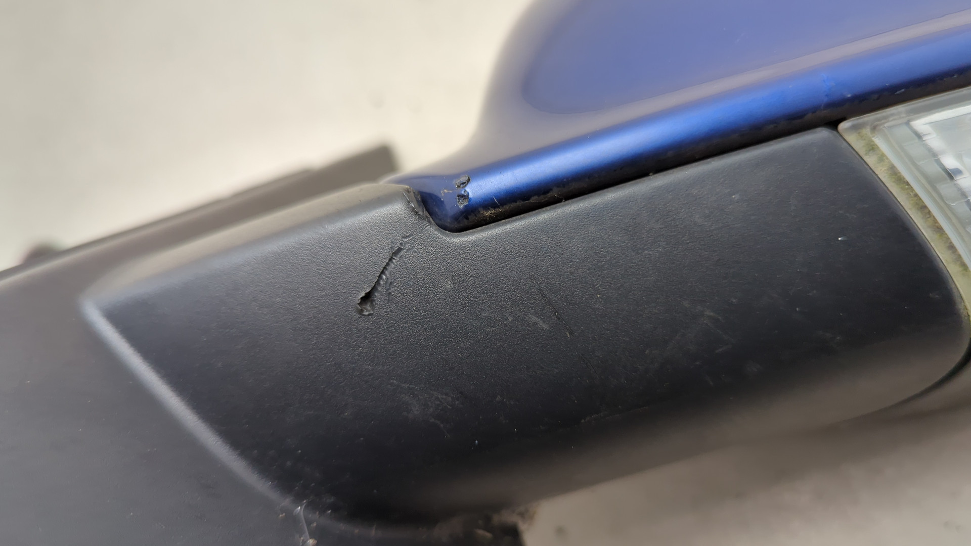 Зеркало левое электрическое