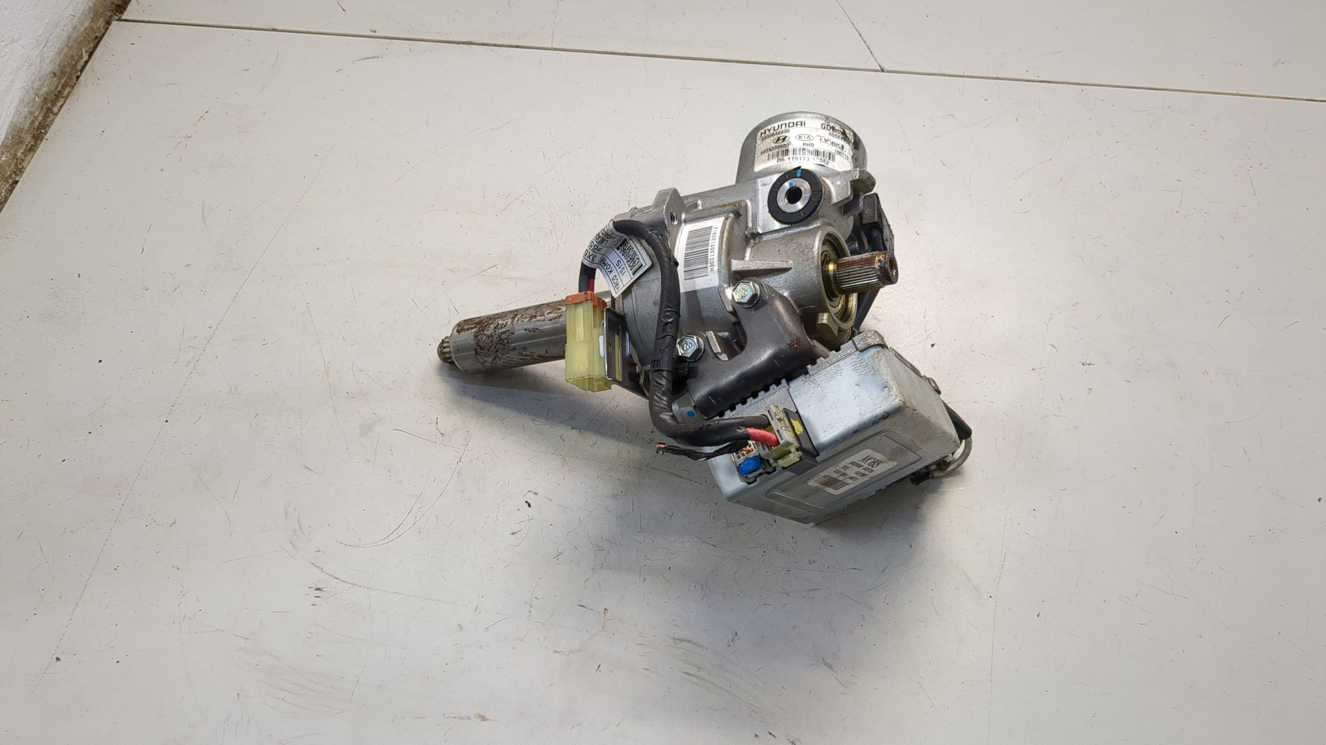 Серводвигатель рулевой рейки