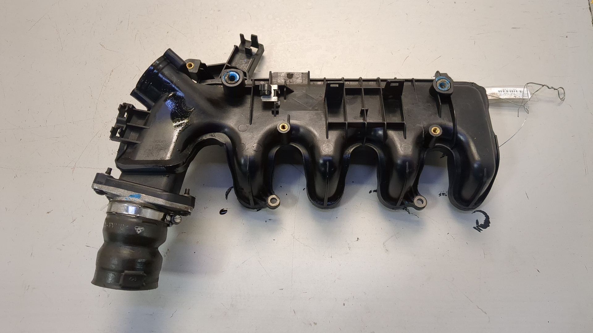 Коллектор впускной