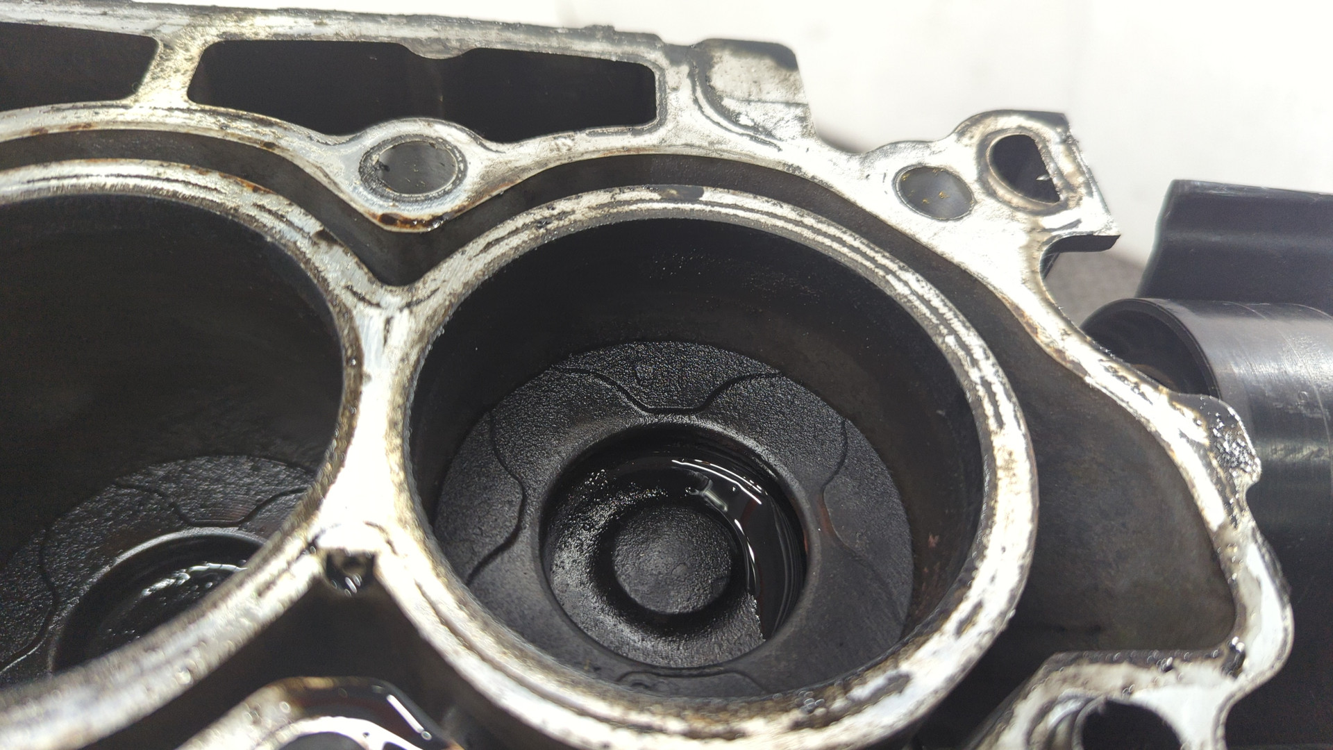 Блок двигателя