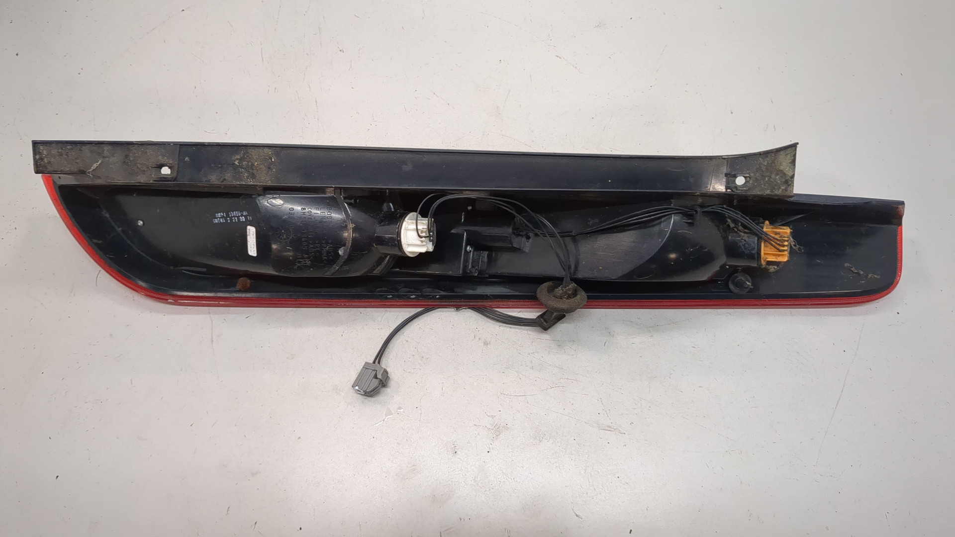 Фонарь задний правый