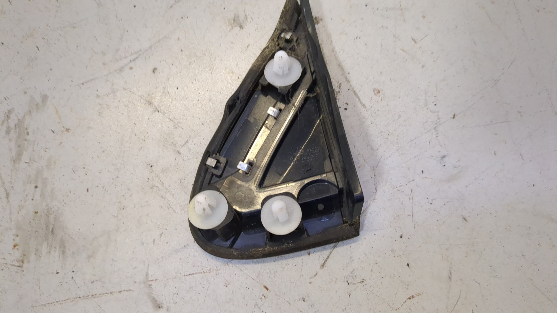 Накладка (кузов наружные)