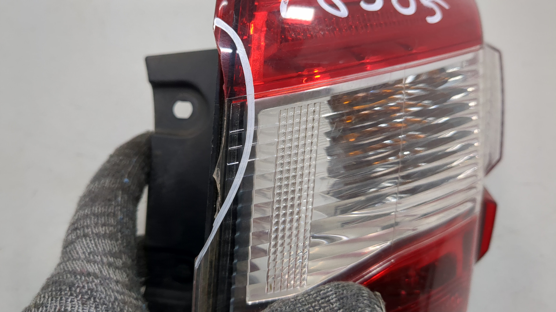 Фонарь задний правый