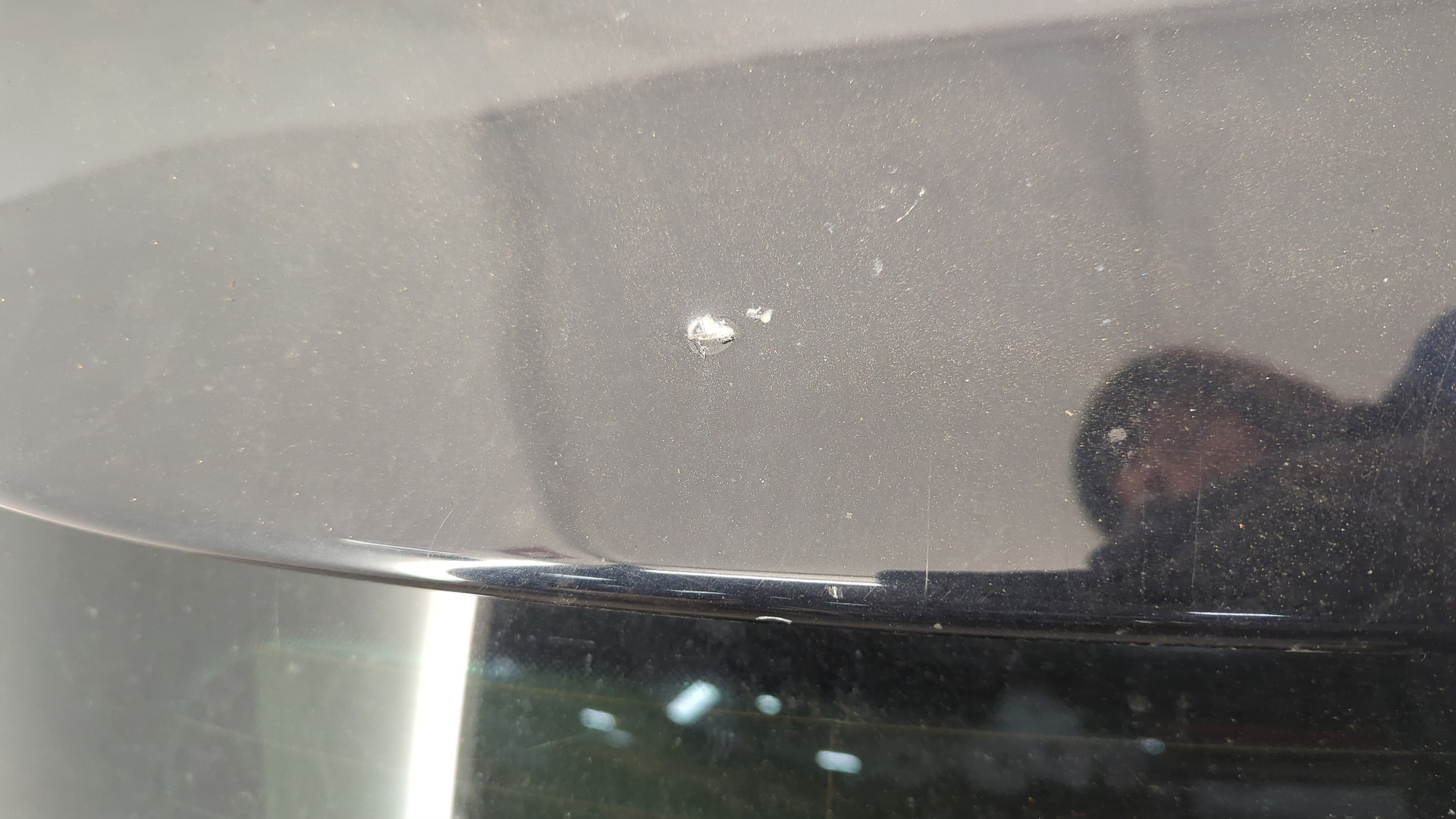 Дверь багажника