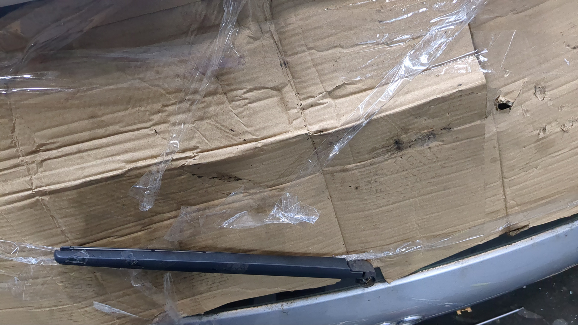 Дверь багажника