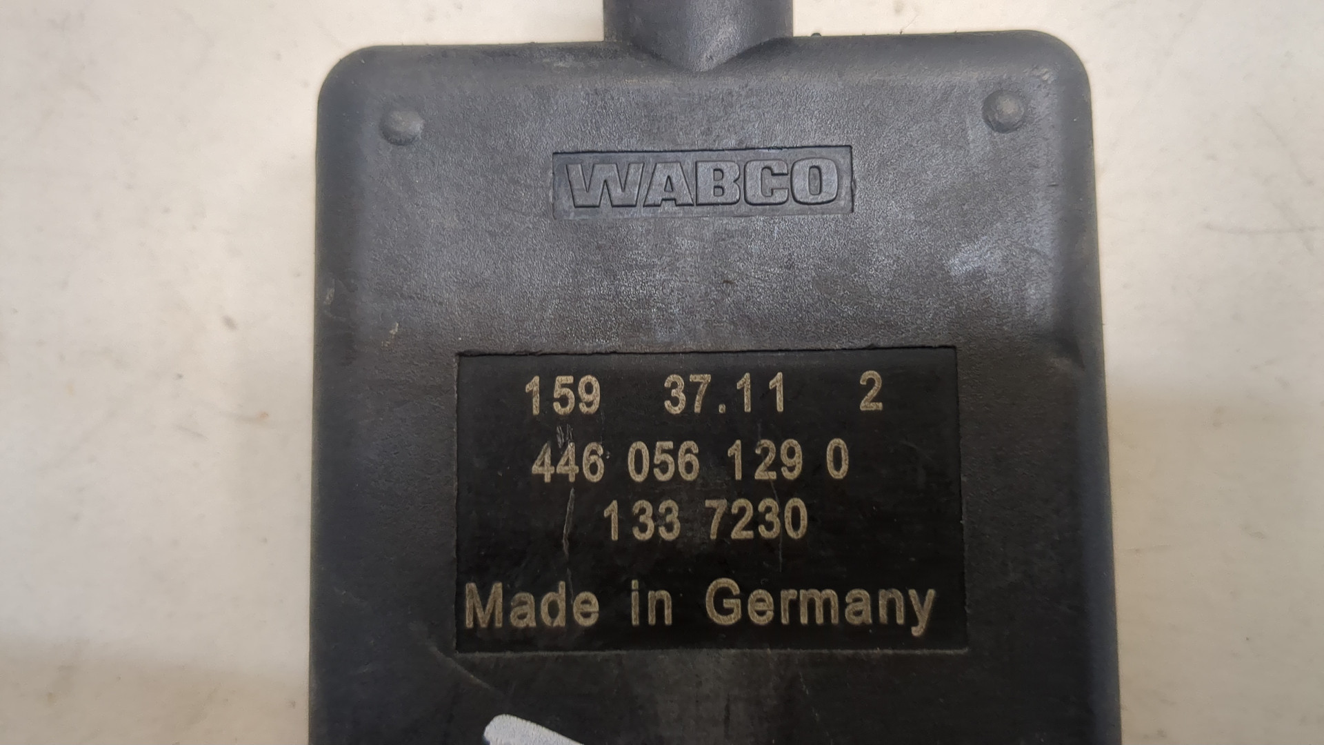 Пульт управления пневморессорами