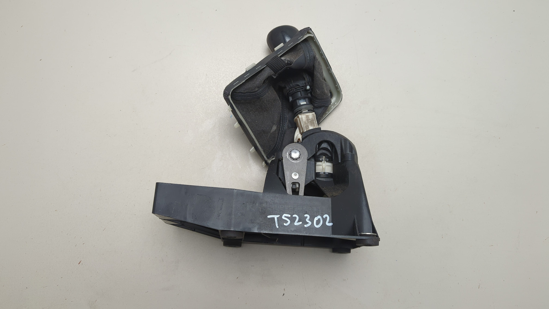 Кулиса МКПП / АКПП