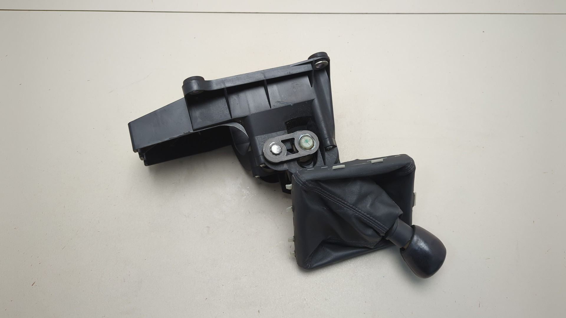 Кулиса МКПП / АКПП