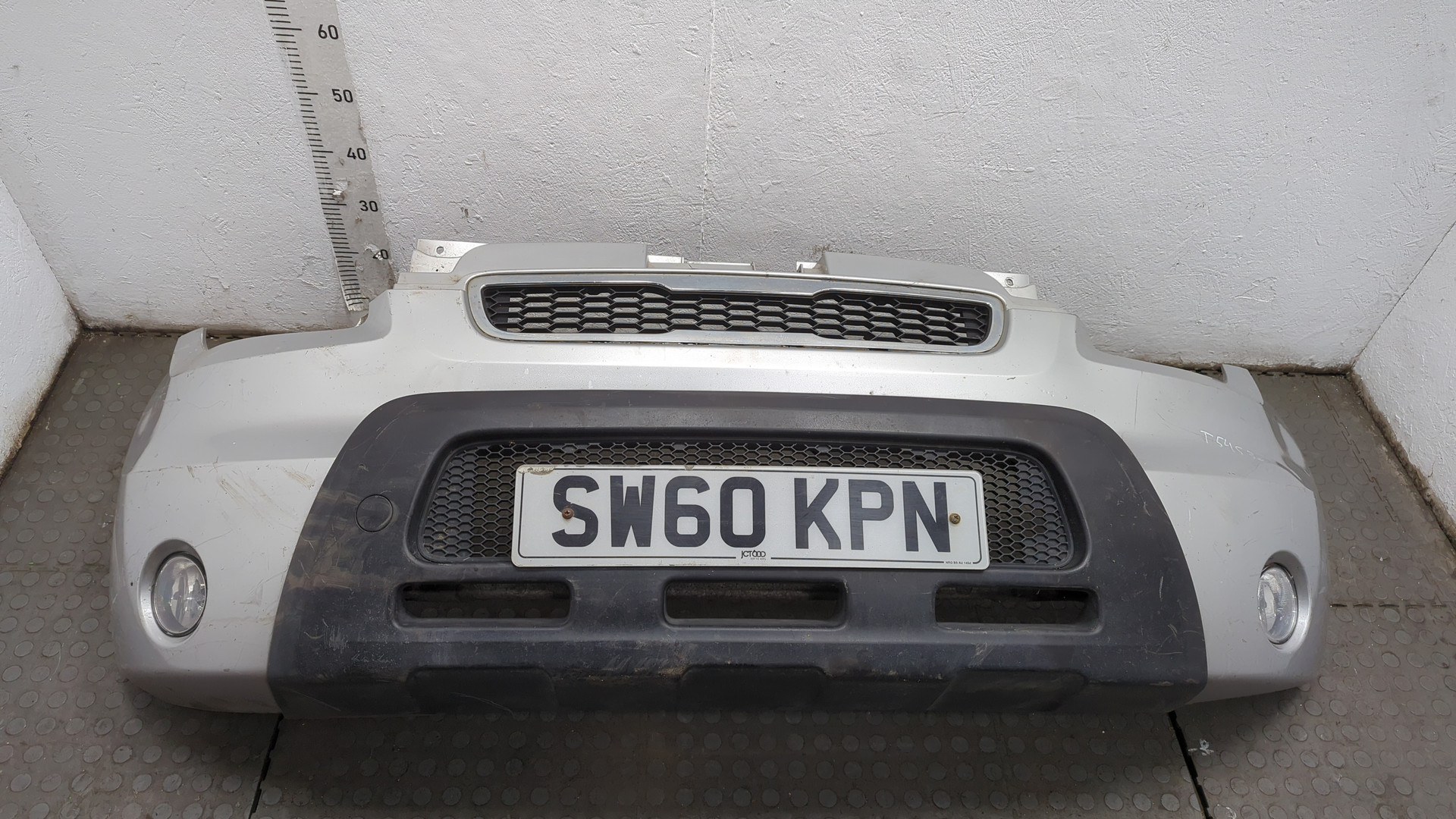 Бампер передний