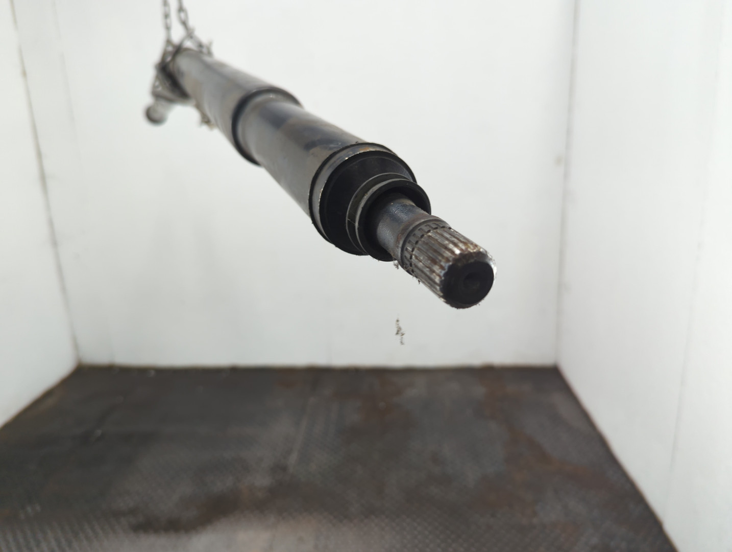 Вал карданный задний