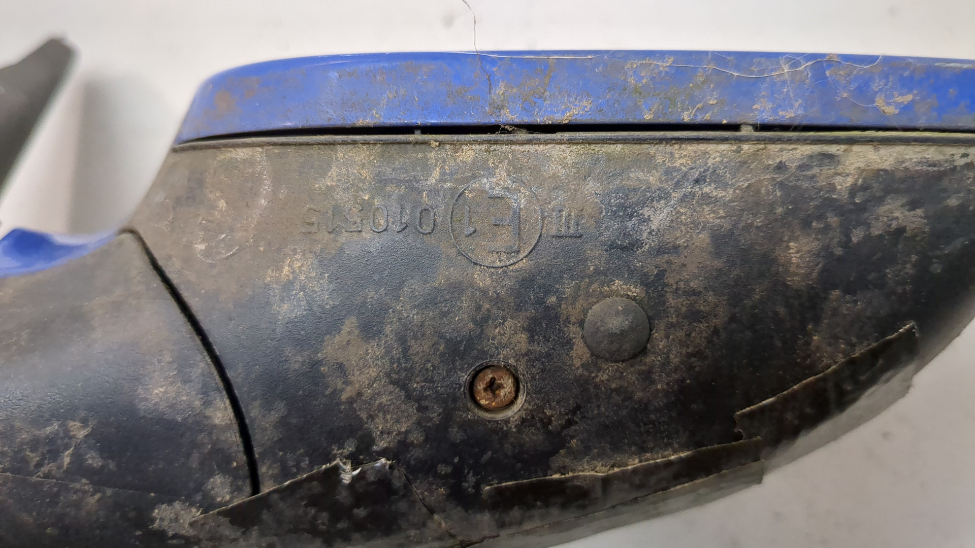 Зеркало правое электрическое