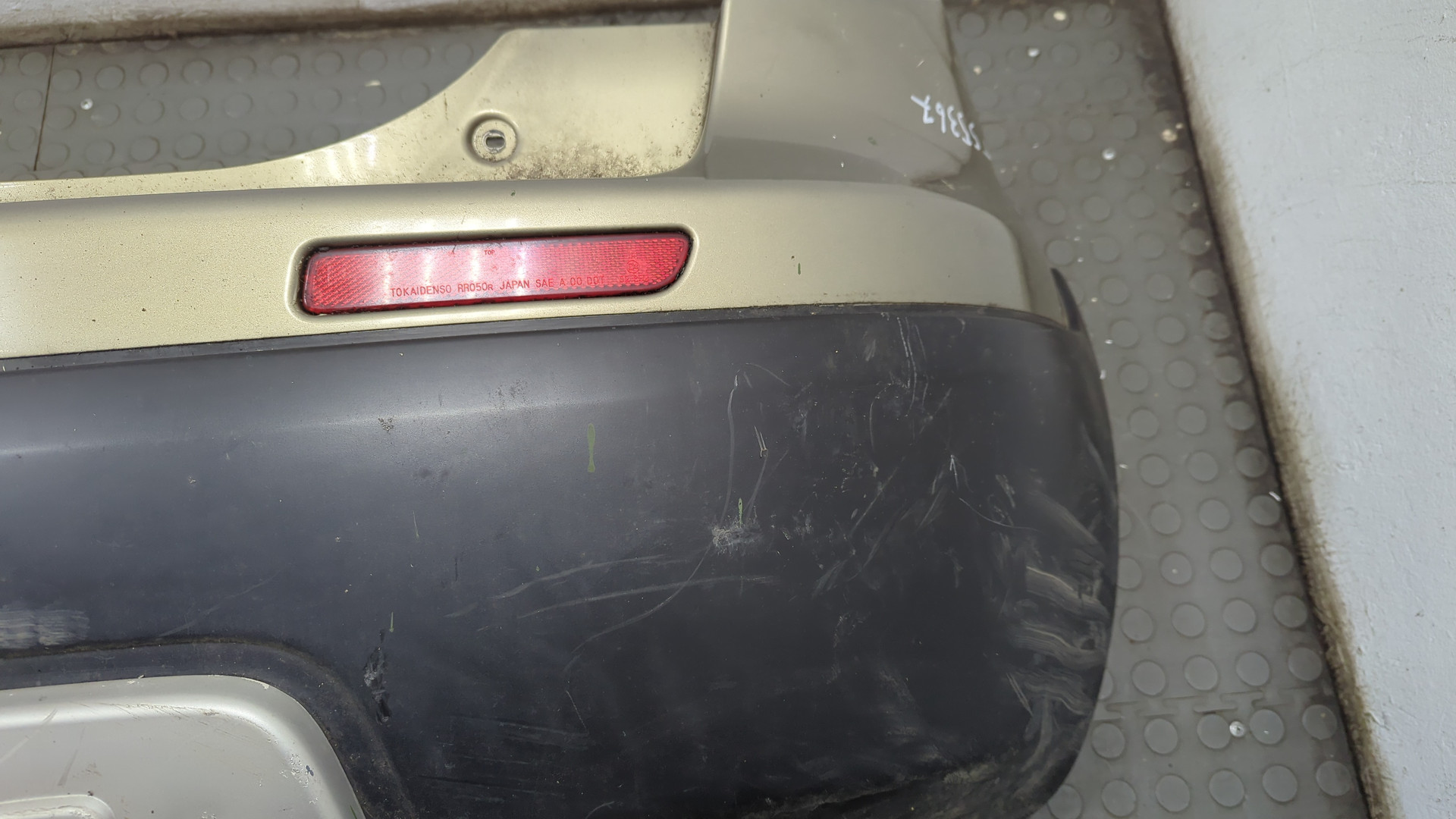 Бампер задний