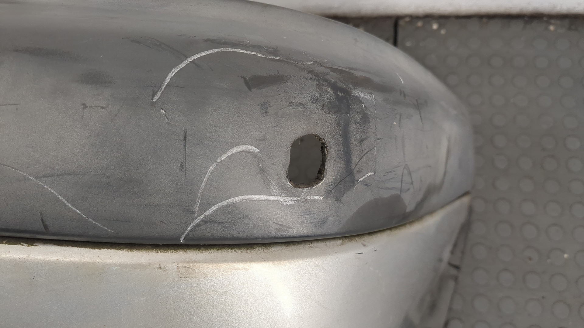 Бампер задний